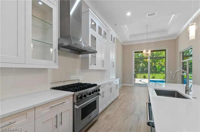 14302 Charthouse CIR, Naples, FL 34114