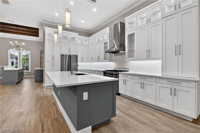 14302 Charthouse CIR, Naples, FL 34114