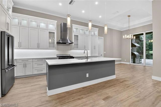 14302 Charthouse CIR, Naples, FL 34114