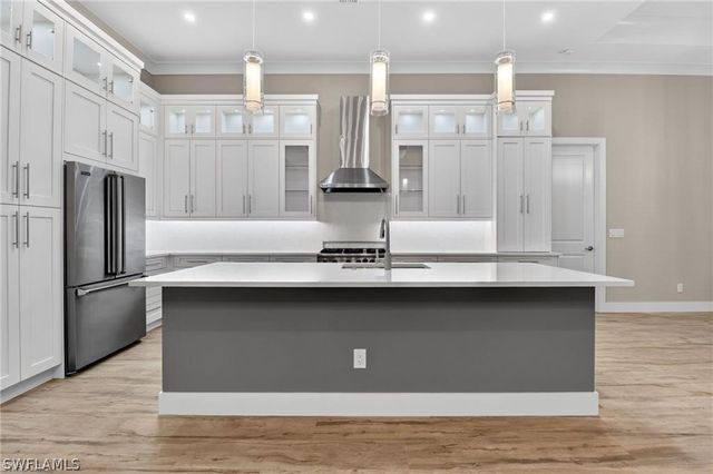 14302 Charthouse CIR, Naples, FL 34114