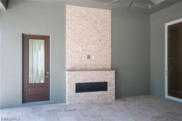 14302 Charthouse CIR, Naples, FL 34114