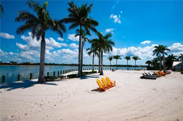 14302 Charthouse CIR, Naples, FL 34114