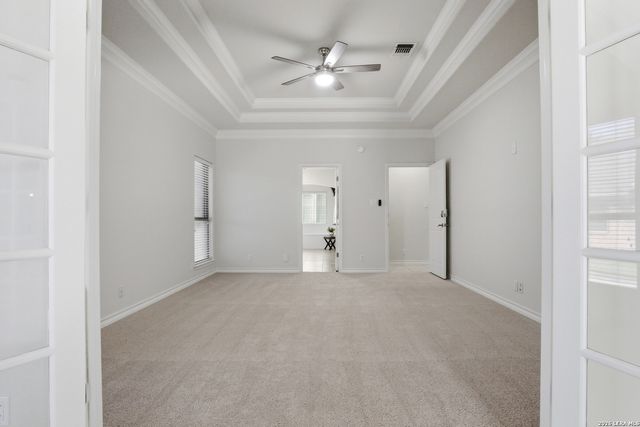 128 Alexandria St., La Vernia, TX 78121