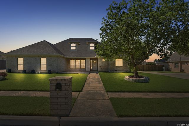 128 Alexandria St., La Vernia, TX 78121