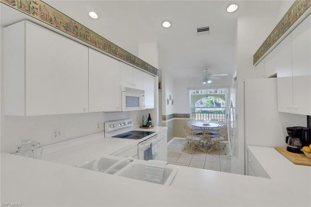 21351 Lancaster RUN # 326, Estero, FL 33928