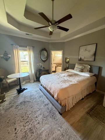 685 Fox Hound Dr, Clarksville, TN 37040