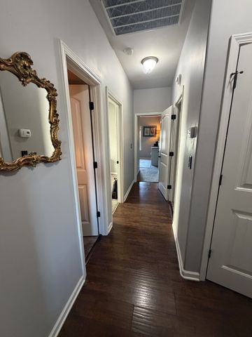 685 Fox Hound Dr, Clarksville, TN 37040