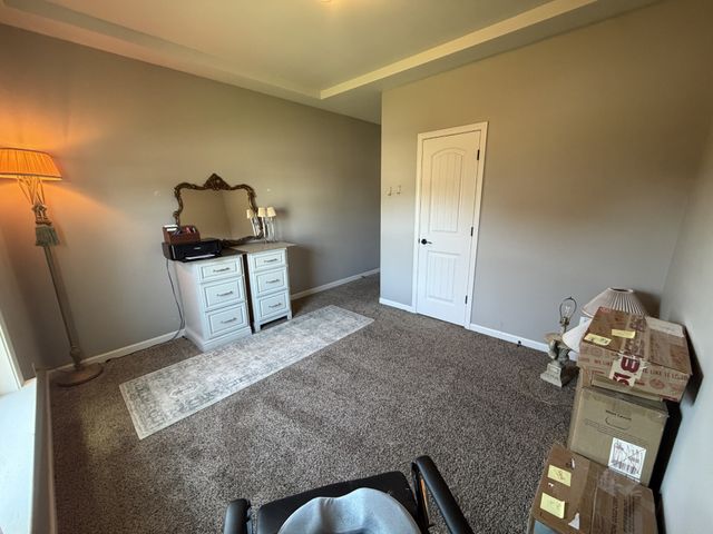 685 Fox Hound Dr, Clarksville, TN 37040