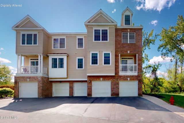 14203 Admirals Walk Drive, Cohoes, NY 12047