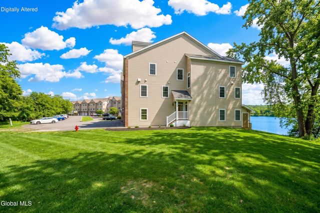 14203 Admirals Walk Drive, Cohoes, NY 12047