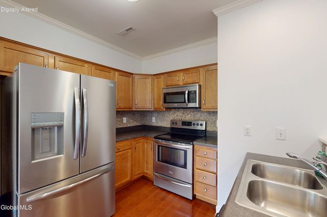 14203 Admirals Walk Drive, Cohoes, NY 12047