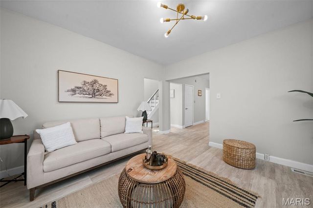 4625 Adkins Avenue, St Louis, MO 63116