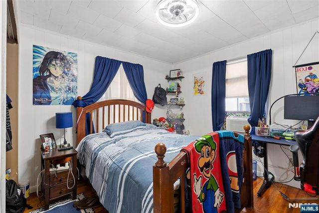 29 Gordon Street, Ridgefield Park, NJ 07660