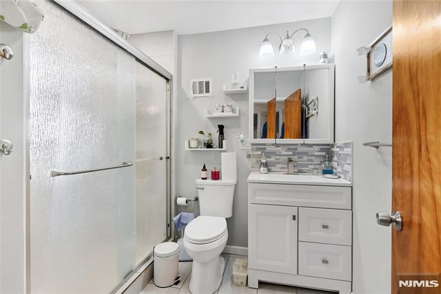 29 Gordon Street, Ridgefield Park, NJ 07660