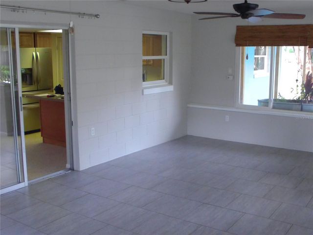 42 CATALINA DRIVE, Debary, FL 32713