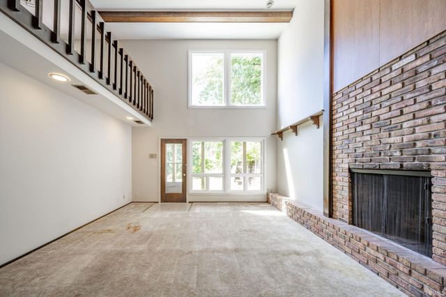 2707 W Woodbridge Drive, Muncie, IN 47304