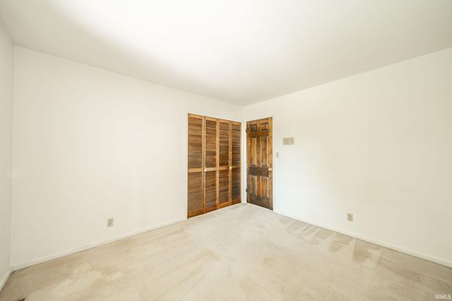 2707 W Woodbridge Drive, Muncie, IN 47304