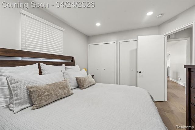 31681 Lamar Drive, Farmington, MI 48336