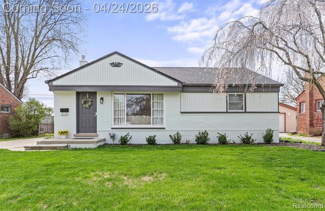 31681 Lamar Drive, Farmington, MI 48336