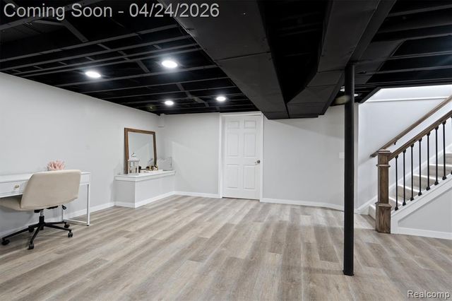 31681 Lamar Drive, Farmington, MI 48336