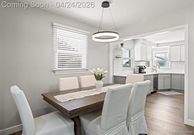 31681 Lamar Drive, Farmington, MI 48336