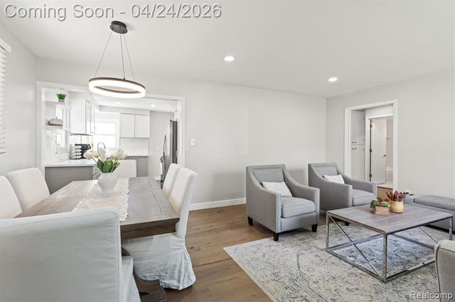 31681 Lamar Drive, Farmington, MI 48336