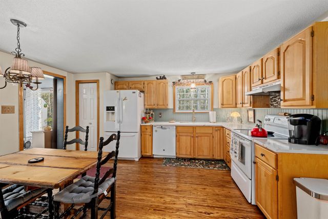 152 Parade Road, Meredith, NH 03253