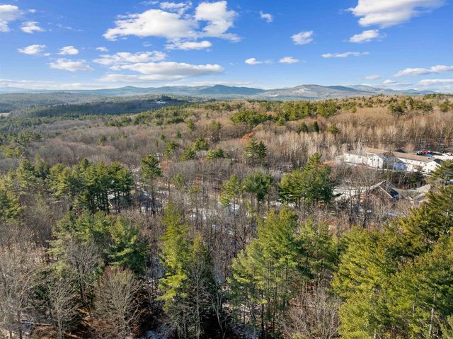 152 Parade Road, Meredith, NH 03253