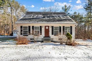 152 Parade Road, Meredith, NH 03253