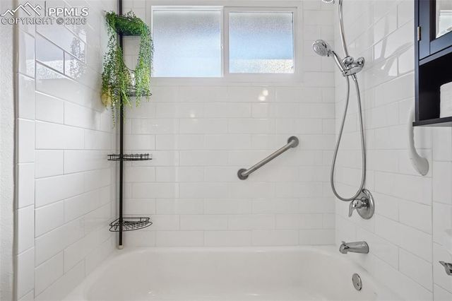 2621 Wren Drive, Colorado Springs, CO 80909