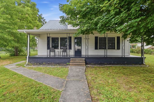 70 Yvonne Ave, Crossville, TN 38555