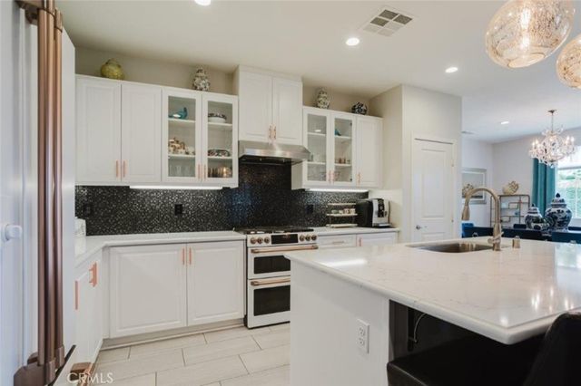 1018 Newberry Lane, Claremont, CA 91711