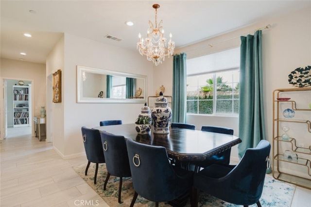 1018 Newberry Lane, Claremont, CA 91711