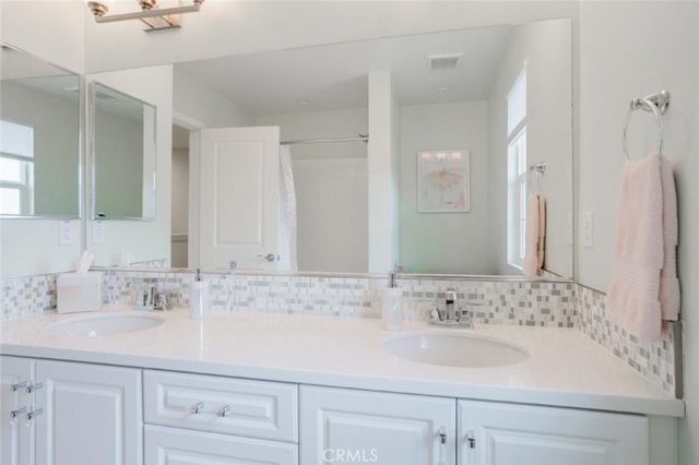 1018 Newberry Lane, Claremont, CA 91711