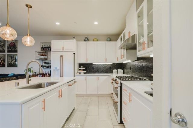 1018 Newberry Lane, Claremont, CA 91711
