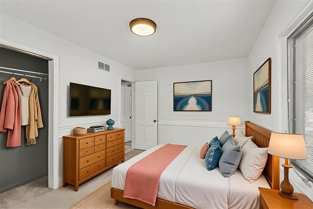 3588 W Brenda Lane, Kalamazoo, MI 49004