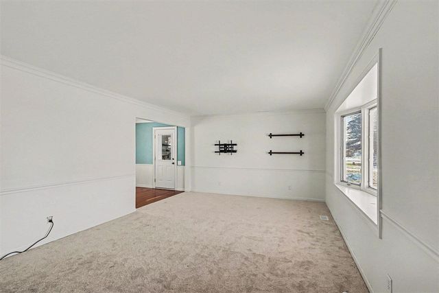 3588 W Brenda Lane, Kalamazoo, MI 49004