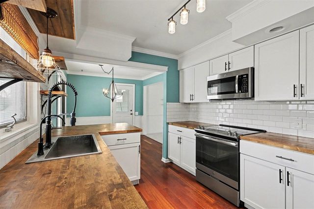 3588 W Brenda Lane, Kalamazoo, MI 49004