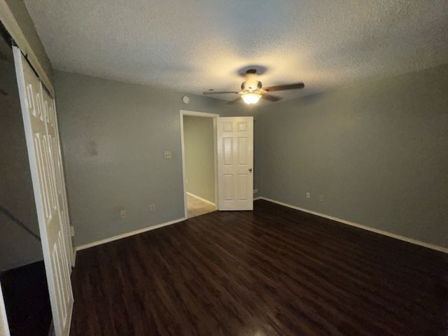 2307 Balsam Drive L102, Arlington, TX 76006