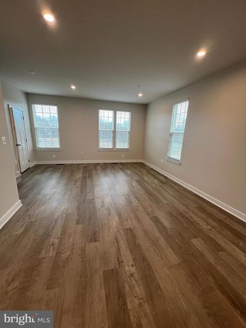 1550 ADAMSON WAY, Bowie, MD 20716