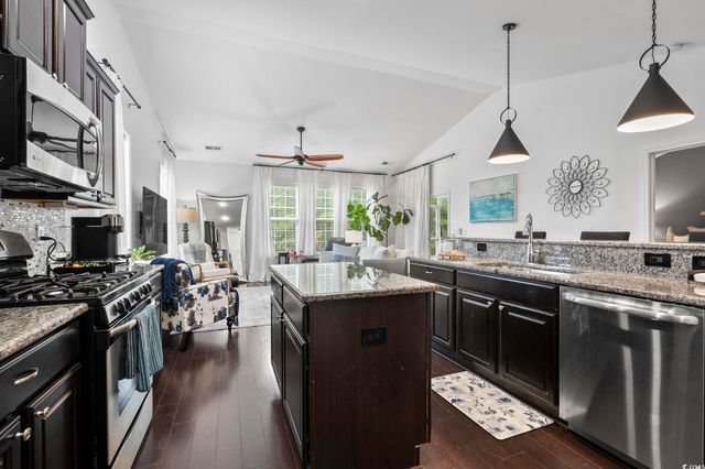 100 Parmelee Dr Unit A, Murrells Inlet, SC 29576