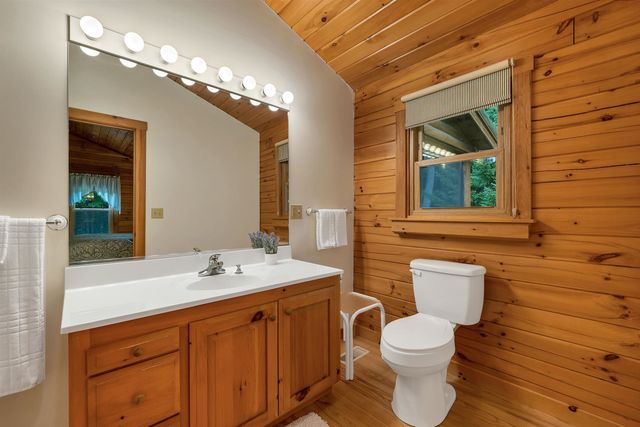 15 Neal Hill Road, Tuftonboro, NH 03816
