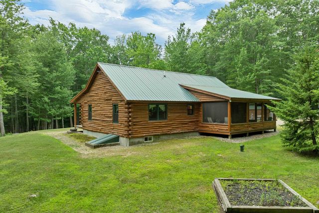 15 Neal Hill Road, Tuftonboro, NH 03816