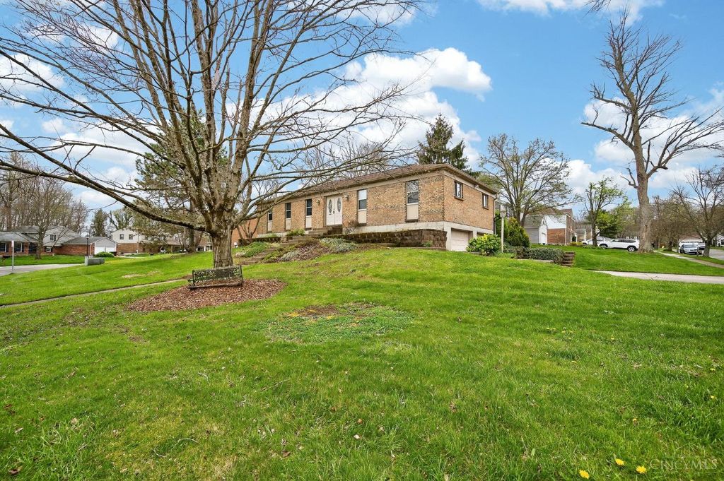8839 Pollard Place, Deerfield Twp., OH 45039