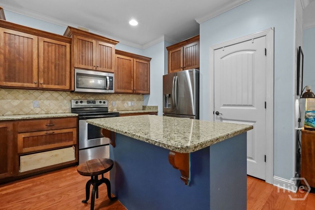 Image 12 of property listing at 20 Chaple Lane, Richmond Hill, GA 31324