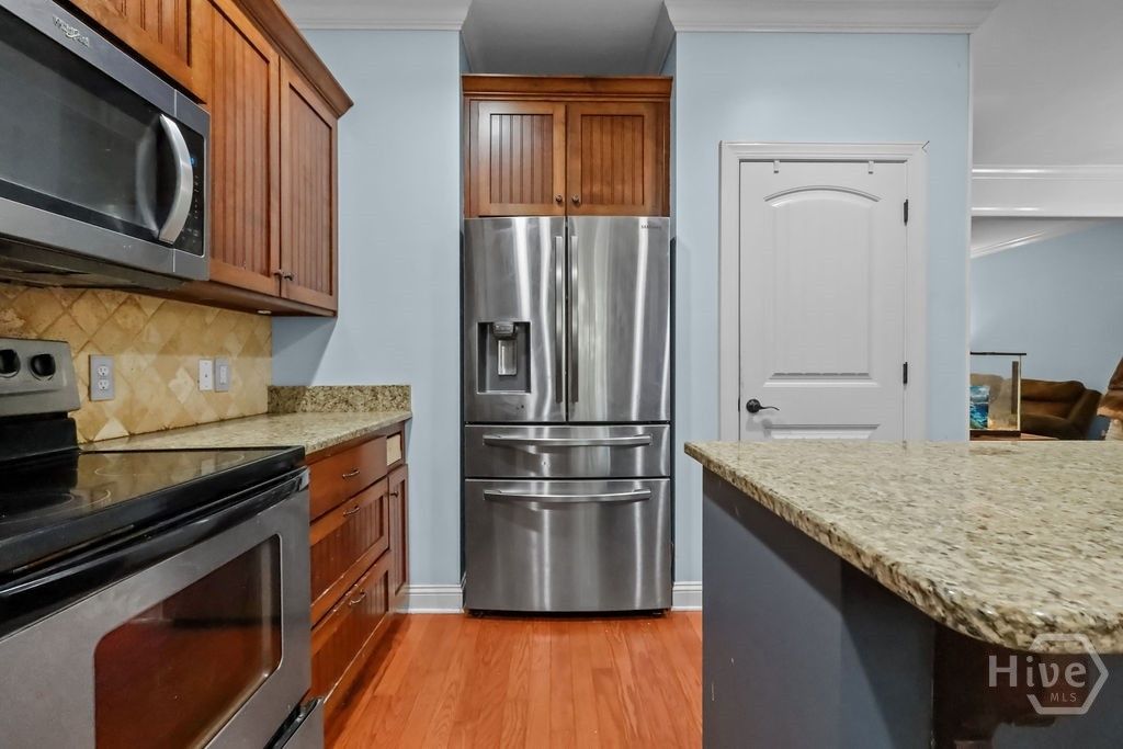 Image 17 of property listing at 20 Chaple Lane, Richmond Hill, GA 31324