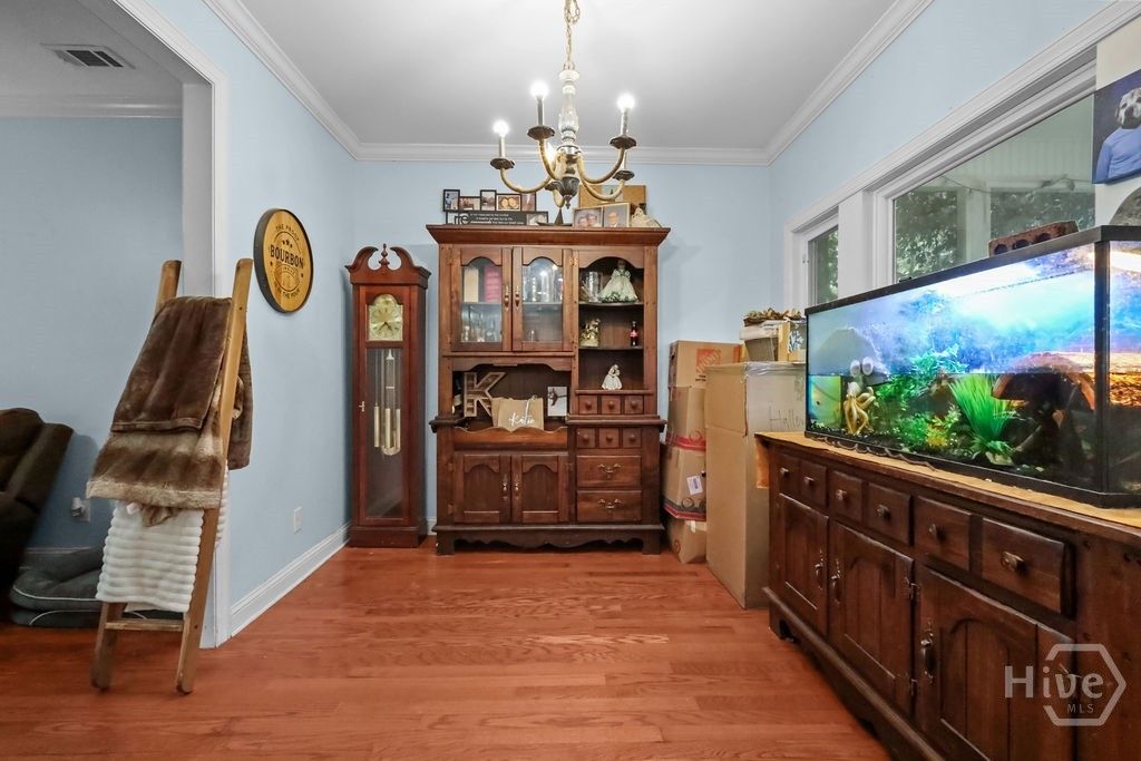 Image 19 of property listing at 20 Chaple Lane, Richmond Hill, GA 31324