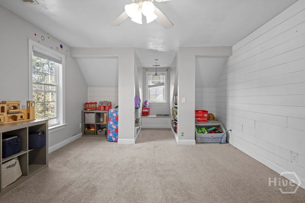 Image 27 of property listing at 20 Chaple Lane, Richmond Hill, GA 31324
