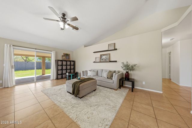 513 S ESMERALDA --, Mesa, AZ 85208