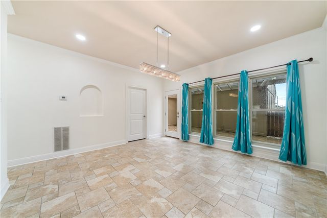 92 Lake Shore Dr, Corpus Christi, TX 78413